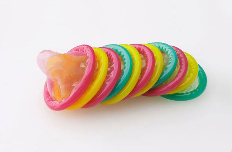 نکات مهم درباره نگهداری کاندوم - گذاشتن کاندوم در یخچال - تیبوکا